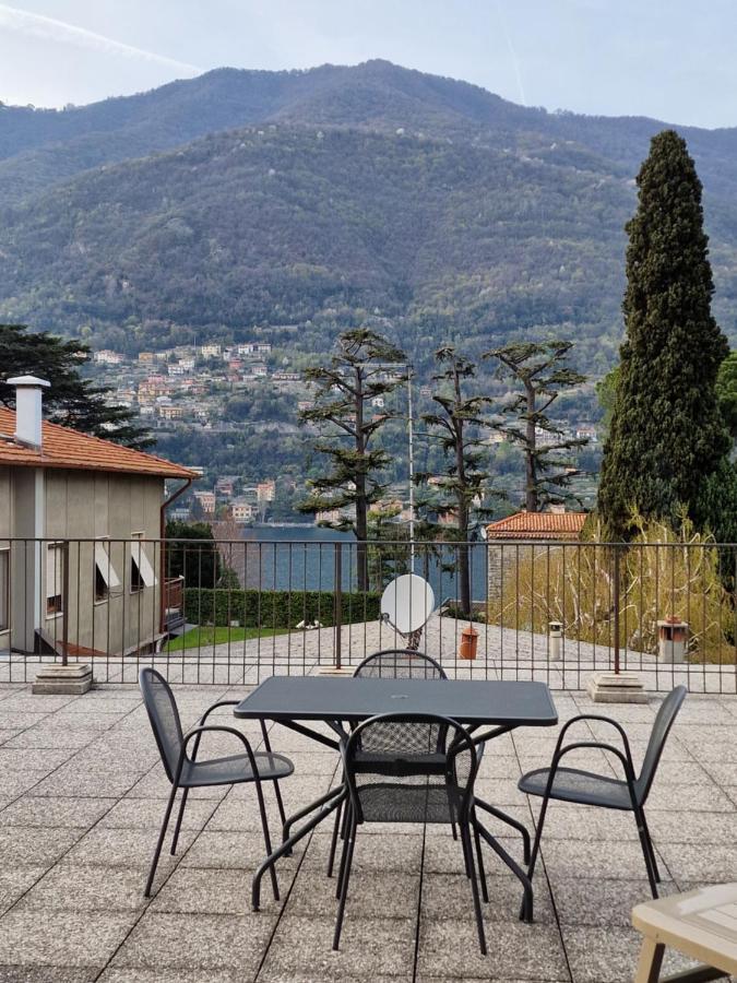 Voi Da Noi Intero Appartamento Con Parcheggio Privato Torno Kültér fotó